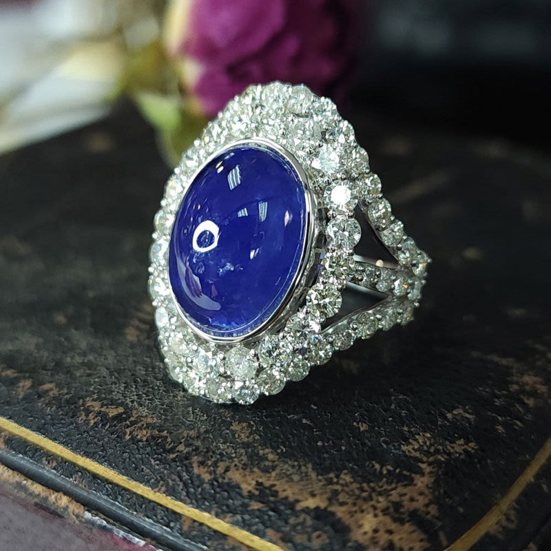 TR-Cabochon Tanzanite & Diamond Ring, Designer Signed