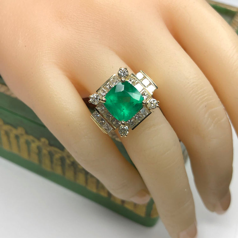 GIA Certified Columbian Emerald & Diamond Ring
