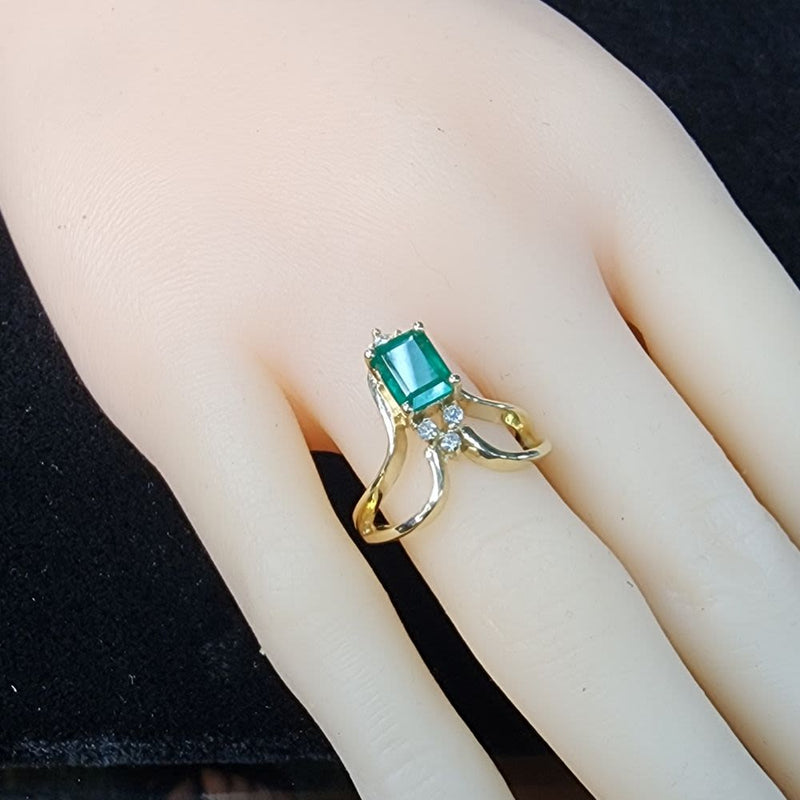 Emerald and Diamond Chevron-Contoured Curved Ring