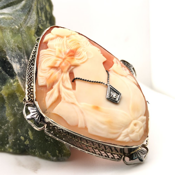 White Gold Cameo Pendant/Brooch